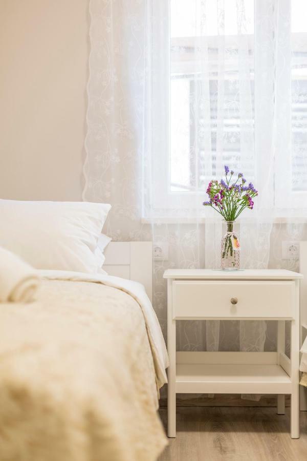 Luxury Apartment Beyond Stobrec Exterior photo